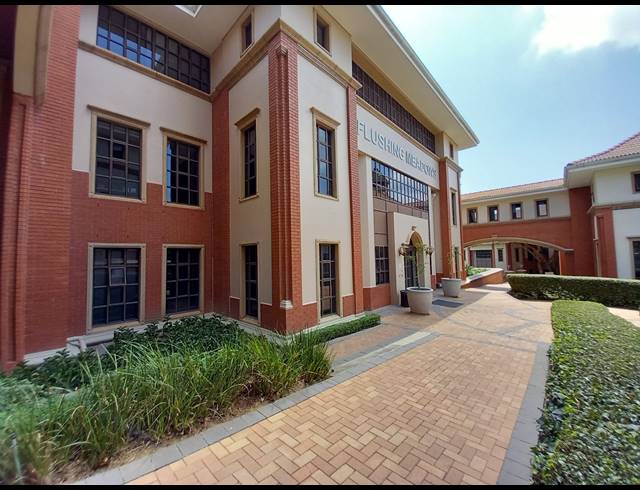 780M² OFFICE TO LET IN BRYANSTON